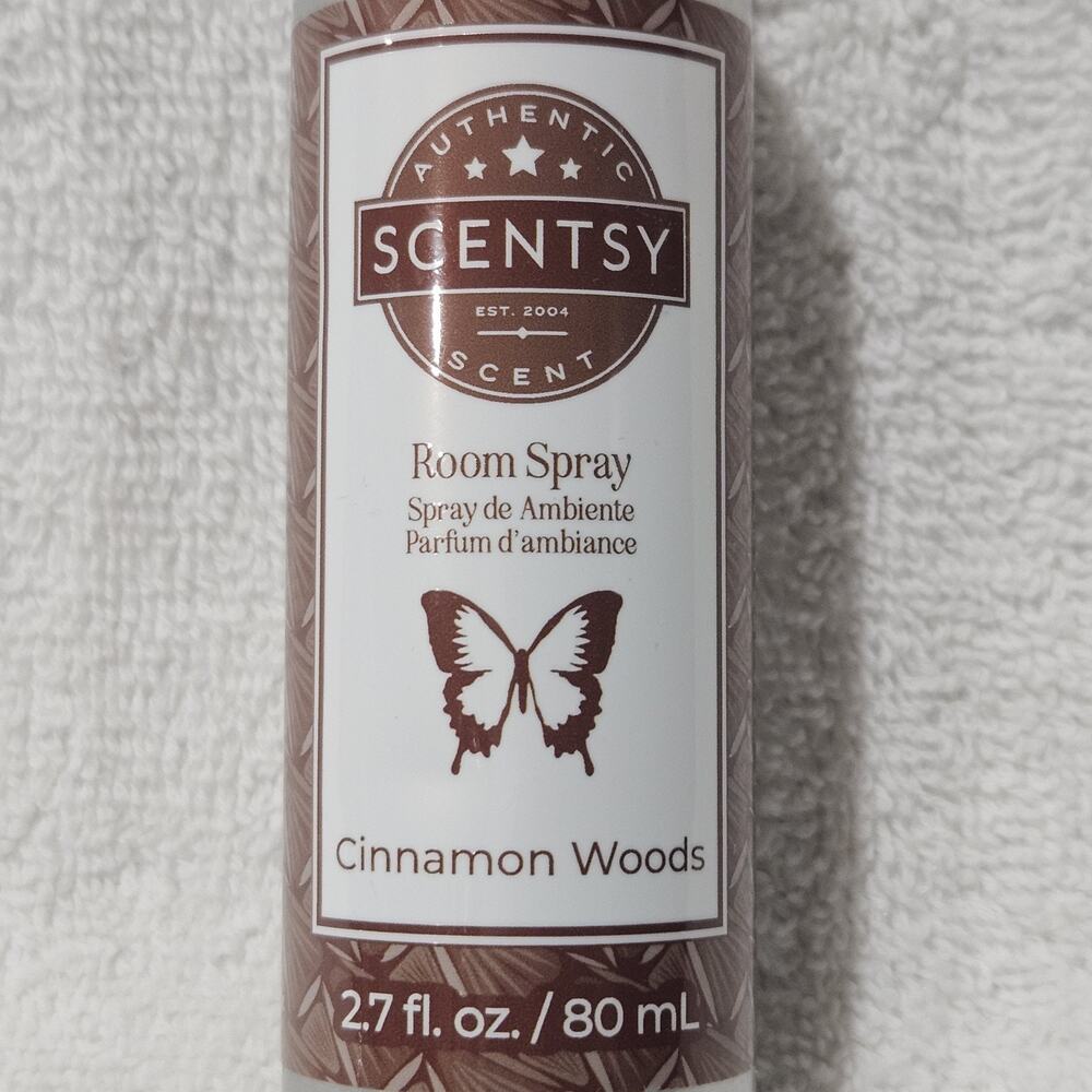 Scentsy Cinnamon Woods Room Spray 2.7 oz 80 mL New